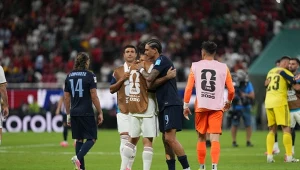 Awans debiutantów, poraża dwukrotnych mistrzów. Działo się nocą na mundialu