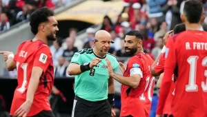 Egipt starł się z Iranem, historyczny przełom. Marciniak musiał anulować gola