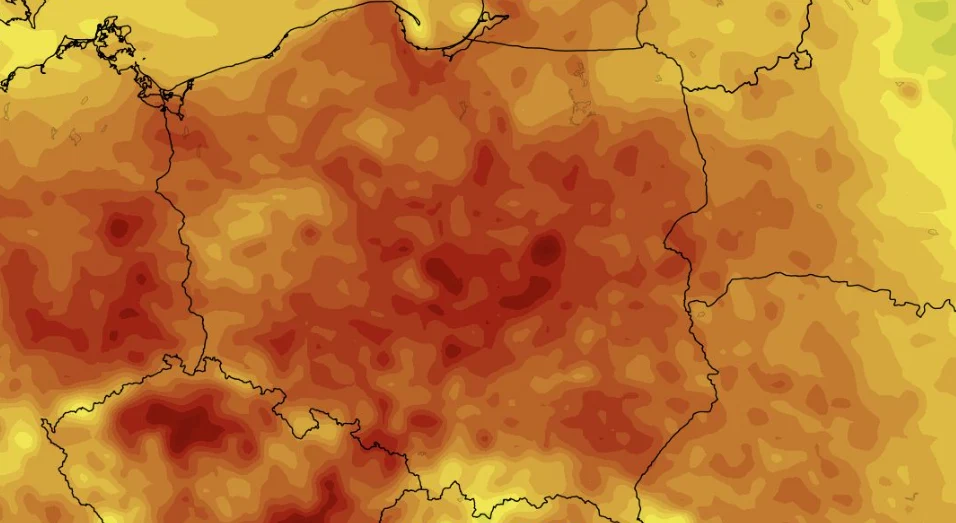 Mapa pogodowa Polski. Fala upałów w kraju Mapa pogodowa Polski z zaznaczonymi czerwonymi i pomarańczowymi obszarami przedstawiającymi upały.