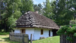 Spacer po tym skansenie zachwyca. Z Krakowa to mniej niż 2 godziny jazdy 