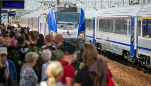 Upał sparaliżował kolej w Polsce. PKP Intercity odwołało liczne pociągi.