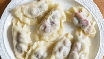 Pierogi z sezonowymi owocami to prawdziwy przysmak