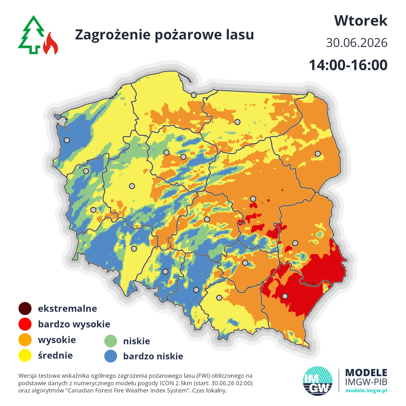 Mapa Polski ilustrująca zagrożenie pożarowe lasów we wtorek 30 czerwca 2026 roku między godziną 14:00 a 16:00, z dominacją stref wysokiego i bardzo wysokiego zagrożenia w południowo-wschodniej części kraju oraz niskiego i bardzo niskiego na północnym z...
