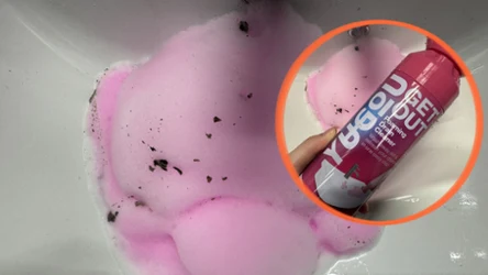 Różowa piana i mnóstwo brudu. Sprawdziłam hit z Dealz na własnym odpływie
