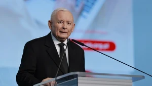 Kaczyński atakuje Tuska po doniesieniach mediów. Przypomniał "łowców skór"