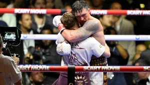 Ołeksandr Usyk oddał wszystkie pasy mistrzowskie