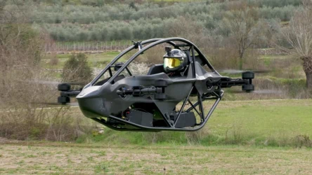 Ukraina rozważa opracowanie latających motocykli i buggy dla swojego wojska. Na świecie są już podobne rozwiązania, jak choćby model Jetson ONE