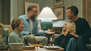  Olivia Wilde, Seth Rogen, Penélope Cruz i Edward Norton w scenie z "Zaproszenia"