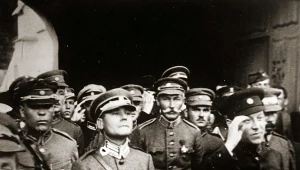 Marko Bezruczko (trzeci z prawej) może pojawić się w Panteonie Narodowym Ukrainy