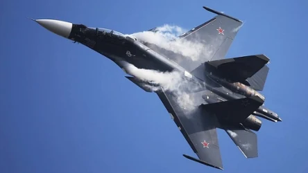Rosyjskie myśliwce wielozadaniowe Su-30SM i Su-30 oraz bombowce frontowe Su-24 spłonęły na Krymie