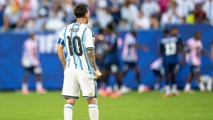 Miasto Boga, w którym powiało cudem. Argentyna drżała ze strachu przed "kopciuszkiem"