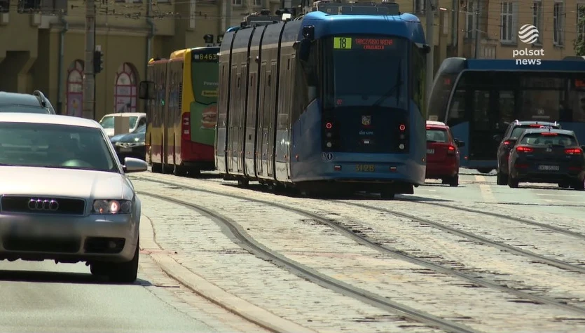 "Wydarzenia": 70 mln zł za remont ulicy. Kostka znów jest w fatalnym stanie