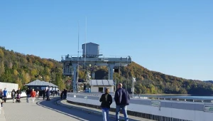 Przewodnik pokazał paragon z Soliny. Zdjęcie ilustracyjne.