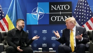 Prezydent Ukrainy Wołodymyr Zełenski i prezydent USA Donald Trump na szczycie NATO w Ankarze