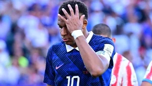 Skandaliczny atak na Mbappe. Tak potraktowali go Paragwajczycy