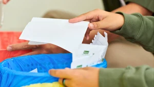 Gdzie wyrzucać papier kredowy? 