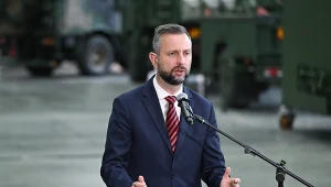 Polityczny spór o Patrioty. Szef MON grzmi o "odjechanej spirali głupoty"