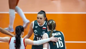 Polki grały o półfinał. Kontrowersja w samej końcówce. Ruszyły do sędziego