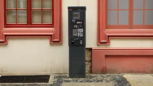 Wrocław oficjalnie zmienia zasady parkowania. Kierowcy zapłacą więcej