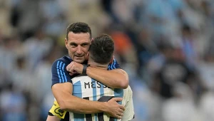 Kpił z niego Maradona, a on tworzy historię. Przywrócił Argentynie Messiego