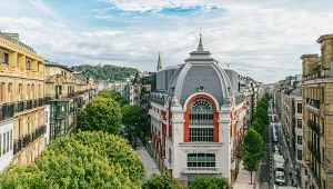 Jedno z najstarszych kin Hiszpanii zamieniono w niezwykły hotel