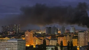 Ukraina - Rosja. Zmasowany atak na Kijów, seria eksplozji. Są ranni