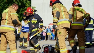 Prawie 1700 wakatów w Straży Pożarnej. Wiemy, ile można zarobić