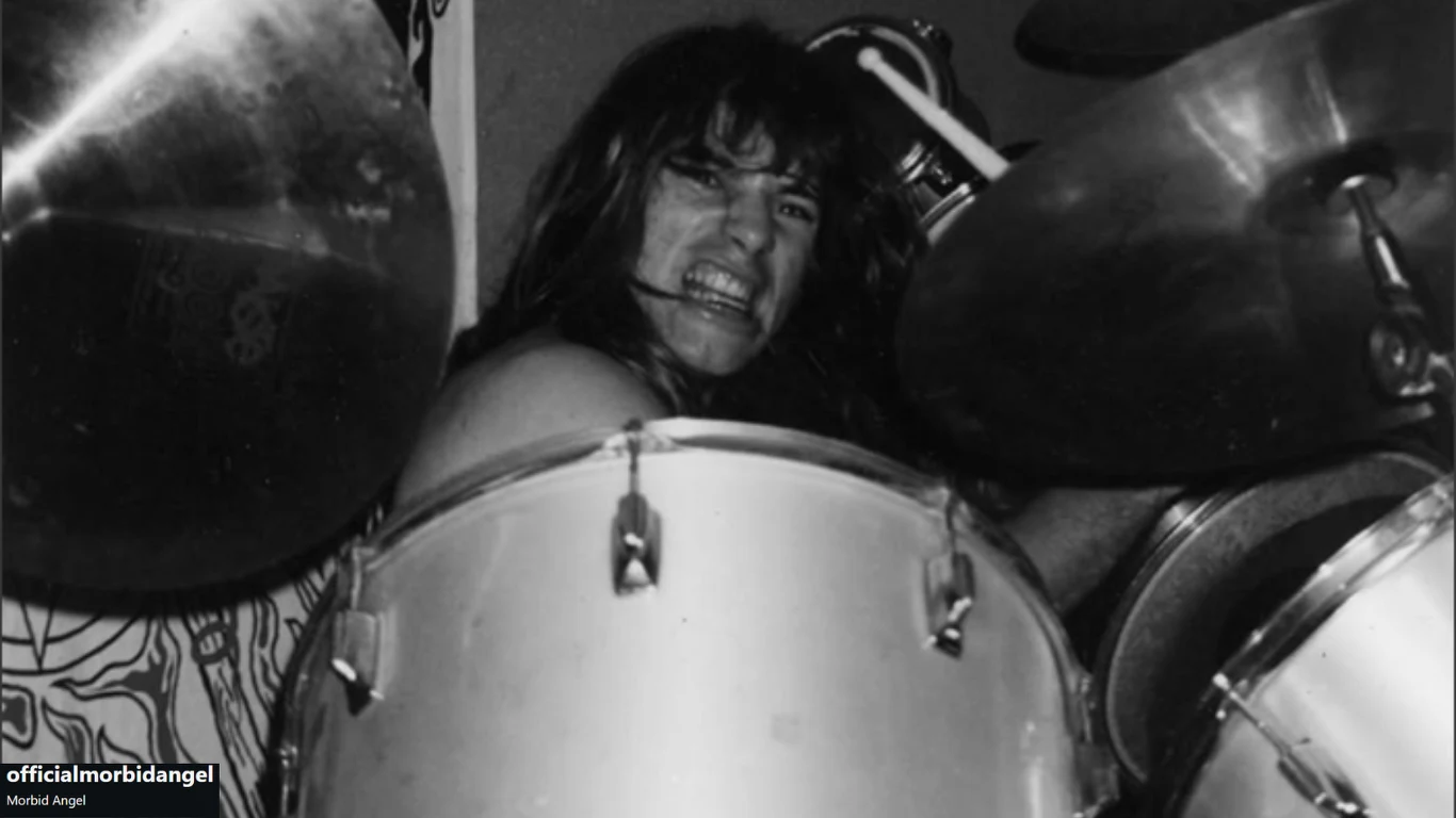 Mike Browning (ex-Morbid Angel, Nocturnus AD) Mike Browning, współzałożyciel Morbid Angel i Nocturnus, zmarł w wieku 62 lat. Informację potwierdziła Profound Lore Records.