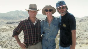 Sam Neill, Laura Dern i Steven Spielberg na planie filmu "Jurassic Park"