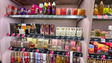 HITOWE perfumy na lato. Te zapachy kupisz aż 30% taniej w Super-Pharm