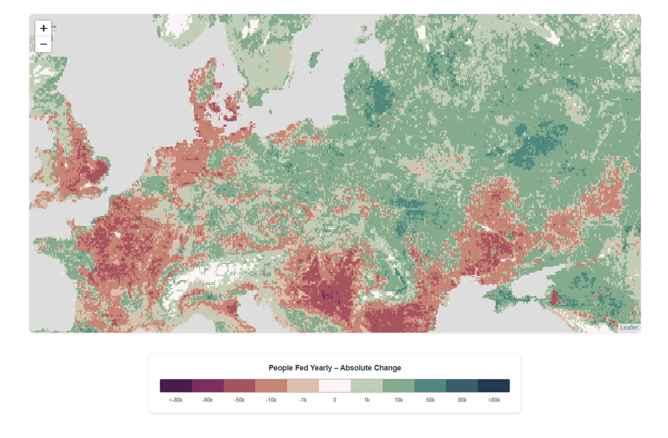 Mapa Europy z kolorystycznym oznaczeniem zmian liczby ludności w różnych regionach; obszary oznaczone na czerwono i różowo ukazują spadek liczby ludności, a zielone i niebieskie oznaczają wzrost, co pozwala porównać trendy demograficzne między krajami ...
