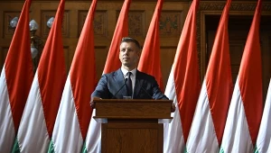 Péter Magyar i TISZA przeforsowali nowelizację konstytucji, odwołując prezydenta Tamása Sulyoka i przewodniczącego Sądu Konstytucyjnego.