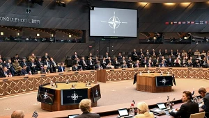 Szwajcaria dołącza do inicjatywy NATO. Na zdj. obrady członków Sojuszu