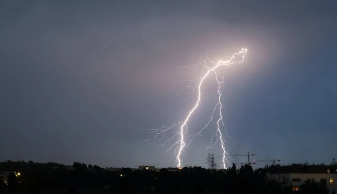 Jarocin Festiwal 2026 ewakuowany. Nad miastem przechodzi potężna burza