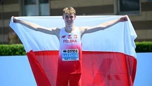 Skok Polaka po medal. A później trzy ataki na życiówkę w boju o złoto 