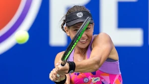 Weronika Falkowska rywalizuje obecnie na turnieju rangi WTA 250 w Pradze
