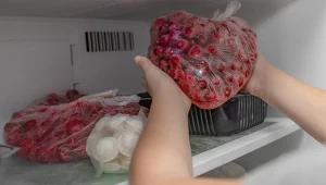 Te owoce warto zamrozić latem. W zimie będą na wagę złota