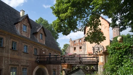 Będąc na Dolnym Śląsku warto odwiedzić zamek Grodno