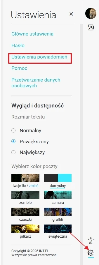 Panel ustawień z zaznaczoną sekcją „Ustawienia powiadomień” oraz opcjami personalizacji wyglądu, takimi jak rozmiar tekstu i wybór kolorów poczty.