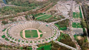Stadion Dziesięciolecia w 2005 roku