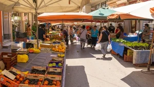 Grecy kupują je na lokalnym targu. Bez nich trudno o dobry obiad