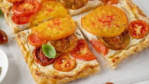Najlepsza tarta z pomidorami i ricottą. Idealna na obiad lub kolację