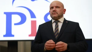 Ma radę dla Morawieckiego. "Powinien wykonać ten drobny gest"