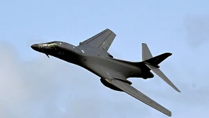 Armia USA po raz pierwszy użyła bombowca dalekiego zasięgu B-1 do ataków na irańskie cele