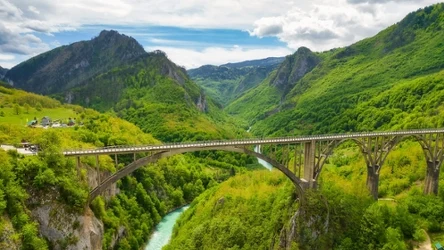  Park Narodowy Durmitor to jeden z najcenniejszych obszarów przyrodniczych Bałkanów.