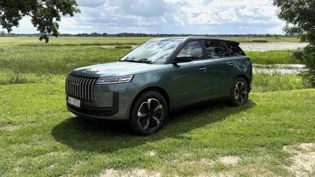 Jaecoo 5 Hybrid ma 224 KM i pali 4,3 l/100 km. Przez cenę 119 500 zł konkurenci nie mogą spać spokojnie.