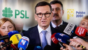Mateusz Morawiecki na tle loga PSL i Polski 2050. Grafika ilustracyjna