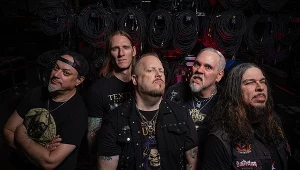 Amerykańska legenda thrash metalu wraca po latach. "Metalowe dzieło sztuki"