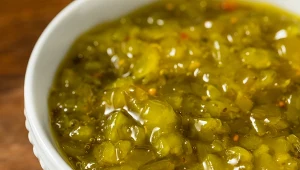 Chutney to aromatyczny sos z przerośniętych ogórków.