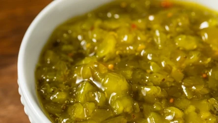 Chutney to aromatyczny sos z przerośniętych ogórków. 